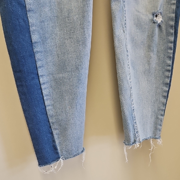 SPANX Light Blue Skinny Jeans with Dark Blue Side Panels - Picture 5 of 8